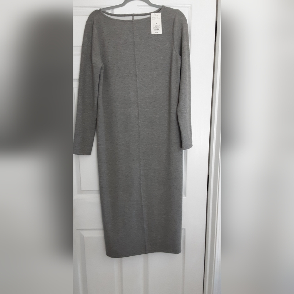 Elegant Gray Long Sleeve Dress